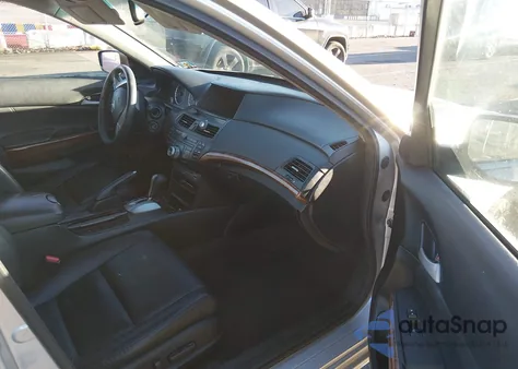 2012 Honda Accord 3.5 Ex-L from USA, damaged, VIN 1HGCP3F82CA017633